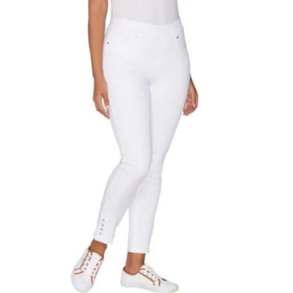 NWOT Martha Stewart Regular Knit Denim Pull On Jeans | Size 14